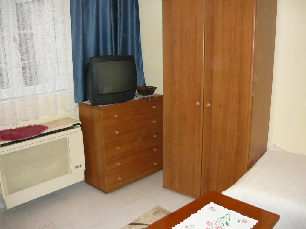 Galagonyas Apartman Eger Chambre photo
